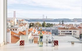 Tejo River View Apartment Nearby Belem